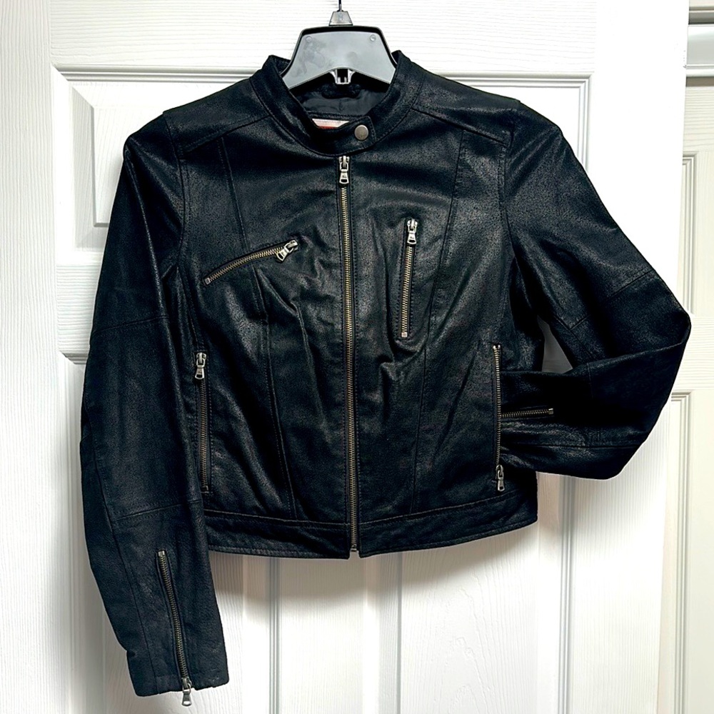 Levi’s Genuine Leather Moto Jacket EUC